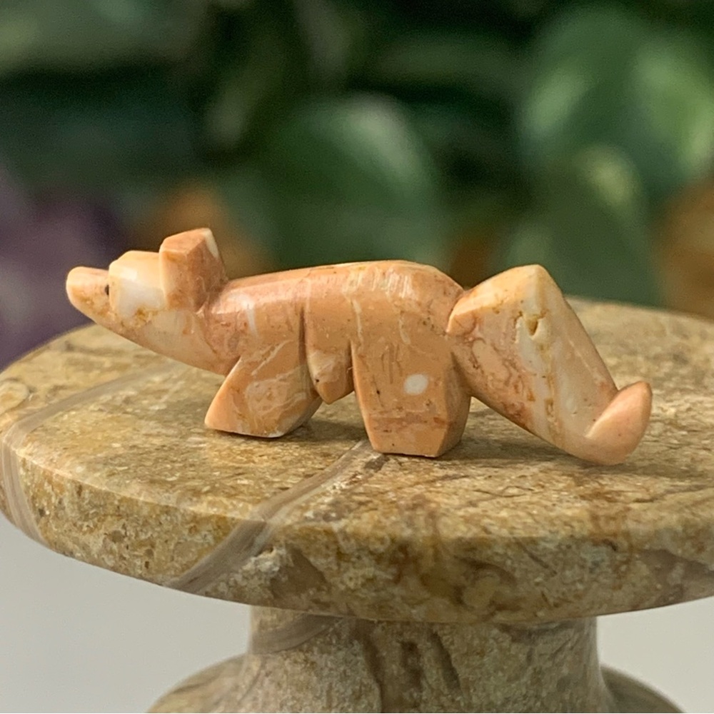 Native American Zuni Hand Carved Wolf Fox Fetish Bead Stone Animal Vintage 1.2" - Picture 3 of 13